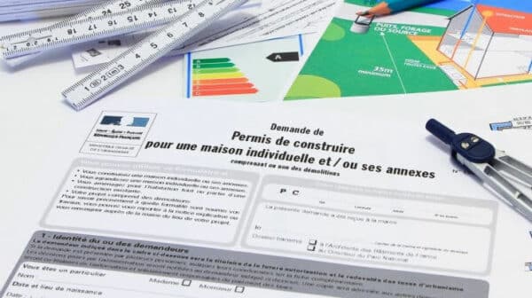 découvrez les modalités de validité d'un permis de construire en france. informez-vous sur sa durée, les conditions à respecter et les démarches à suivre pour garantir la conformité de votre projet.